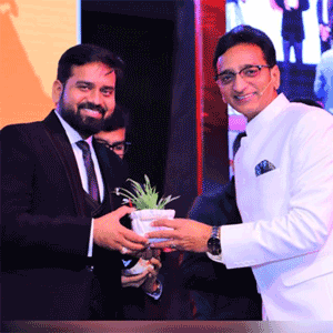 <b>Vikram Shishodia</b>